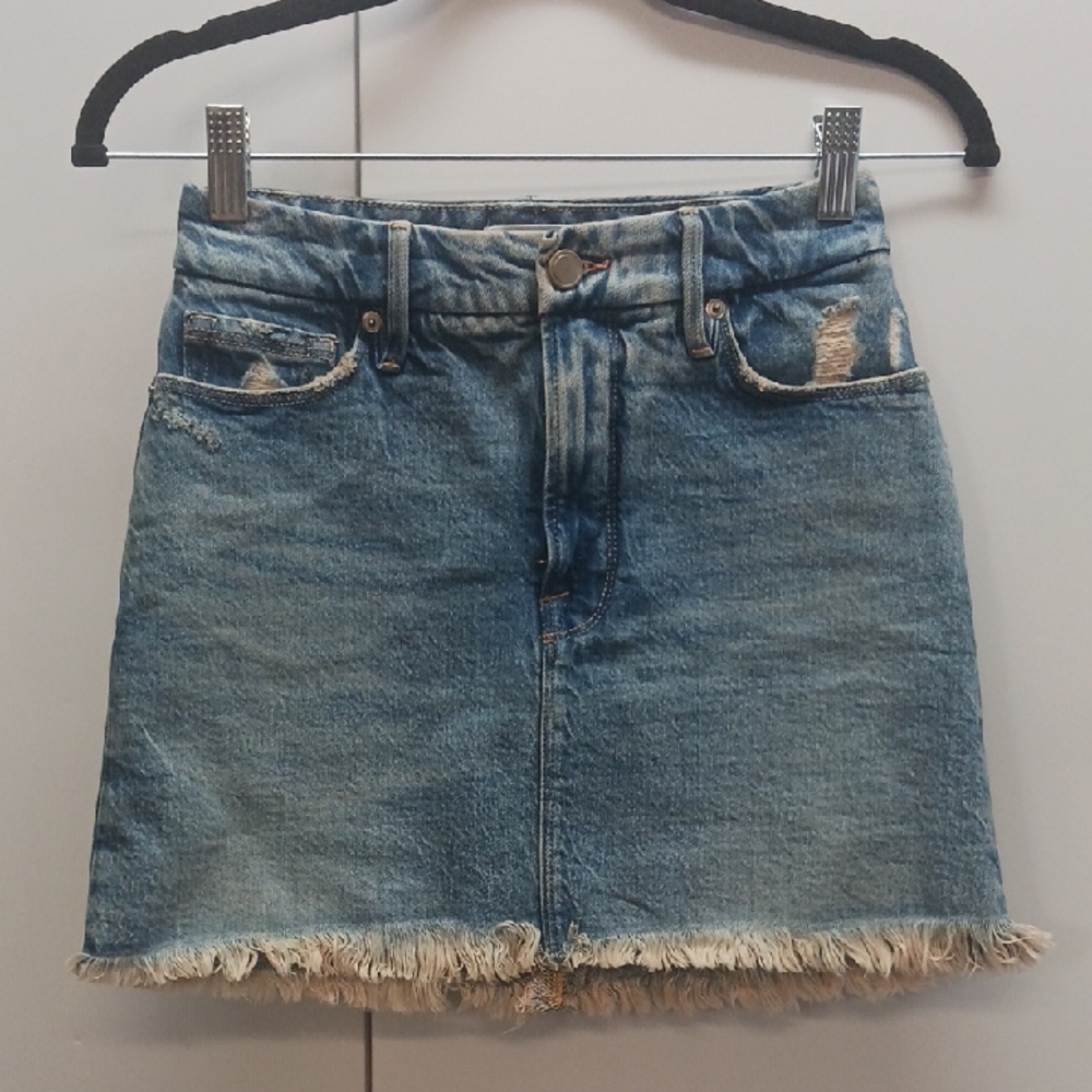 Good American Blue Distressed Mini Skirt